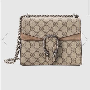 Gucci Dionysus GG Supreme Mini Bag